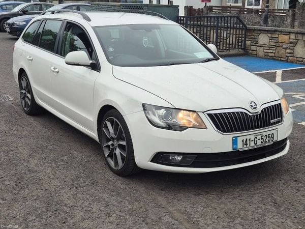 Skoda Superb Estate, Diesel, 2014, White