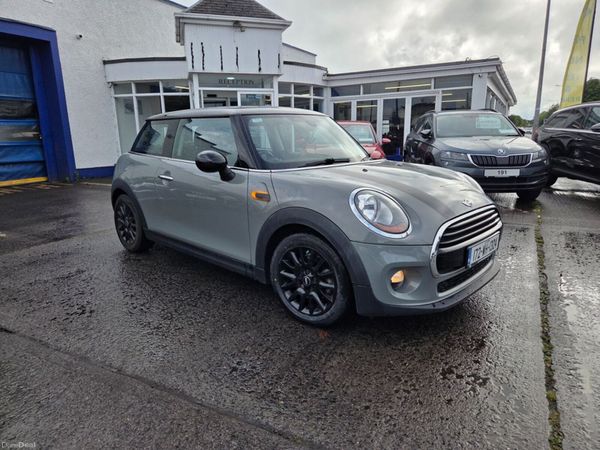Mini Cooper Hatchback, Diesel, 2017, Grey