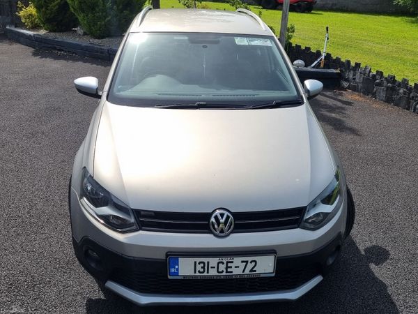 Volkswagen Polo Hatchback, Petrol, 2013, Silver
