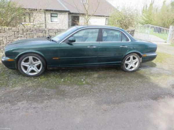 Jaguar XJ Saloon, Petrol, 2005, Green