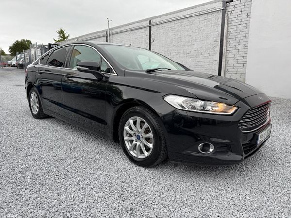Ford Mondeo Hatchback, Diesel, 2015, Black