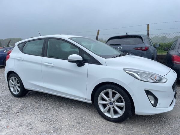 Ford Fiesta Hatchback, Petrol, 2019, White