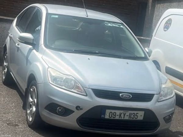 Ford Focus Hatchback, Diesel, 2009, Silver