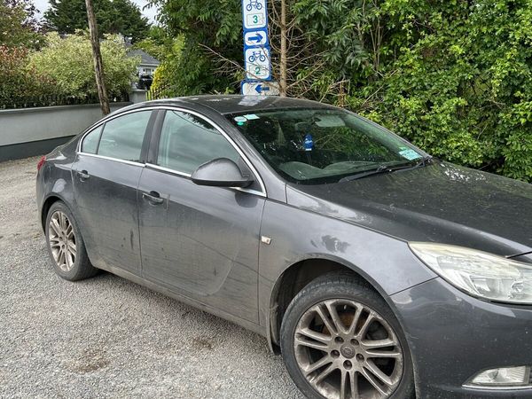 Opel Insignia Saloon, Diesel, 2010, Grey
