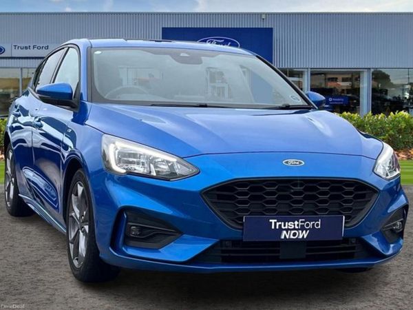Ford Focus Hatchback, Petrol, 2021, Blue