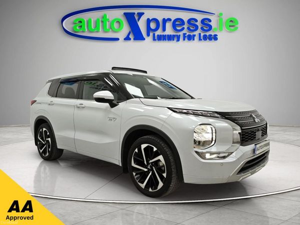 Mitsubishi Outlander SUV, Petrol Plug-in Hybrid, 2023, White