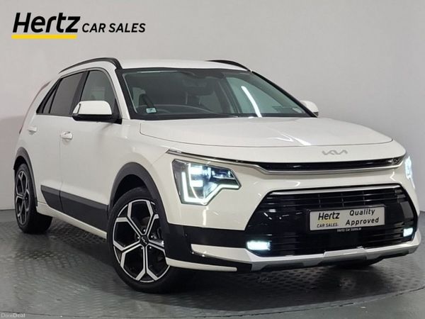 Kia Niro SUV, Petrol Hybrid, 2024, White
