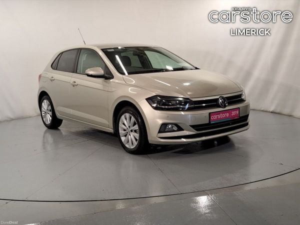 Volkswagen Polo Hatchback, Petrol, 2019, Gold
