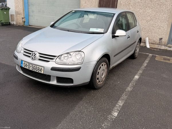 Volkswagen Golf Hatchback, Petrol, 2004, Silver
