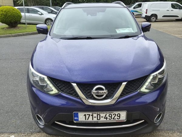 Nissan Qashqai SUV, Diesel, 2017, Blue