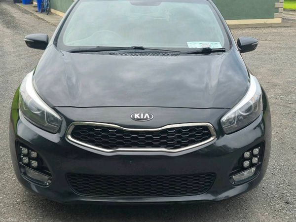 Kia Ceed Hatchback, Diesel, 2016, Black
