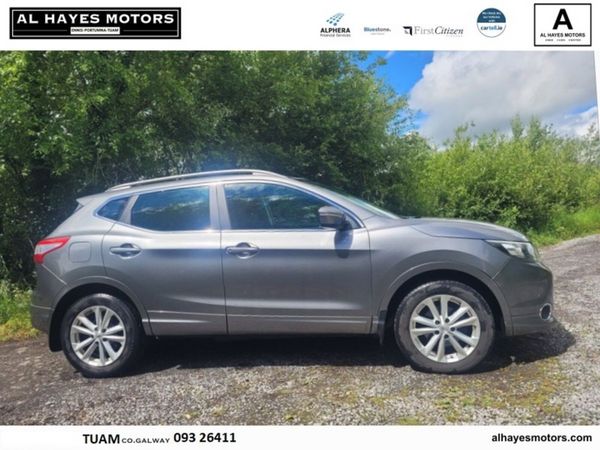 Nissan Qashqai Hatchback, Diesel, 2014, Grey