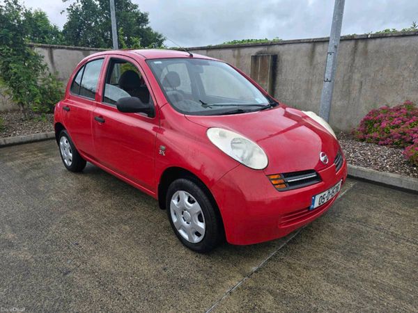 Nissan Micra Hatchback, Petrol, 2005, Red