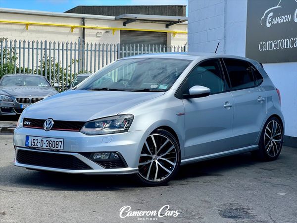 Volkswagen Polo Hatchback, Petrol, 2015, Silver