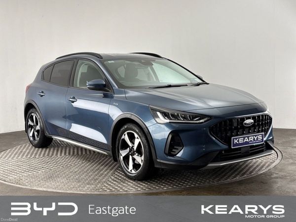 Ford Focus Hatchback, Petrol, 2022, Blue