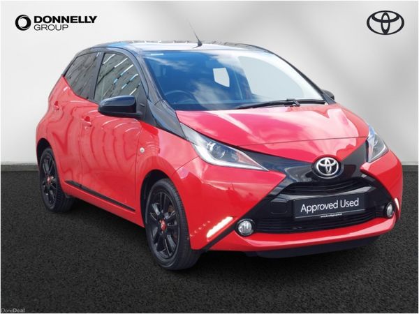 Toyota Aygo Hatchback, Petrol, 2018, Red