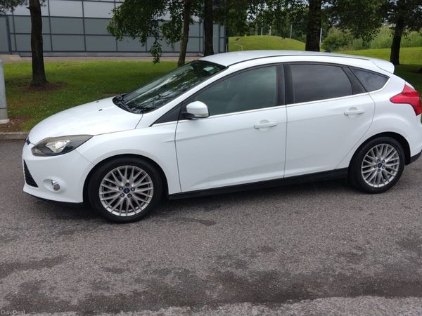 Ford Focus Hatchback, Diesel, 2012, White