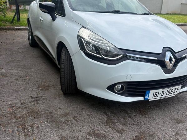 Renault Clio Hatchback, Petrol, 2016, White