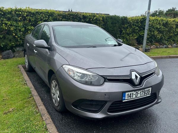 Renault Fluence Saloon, Diesel, 2014, Grey
