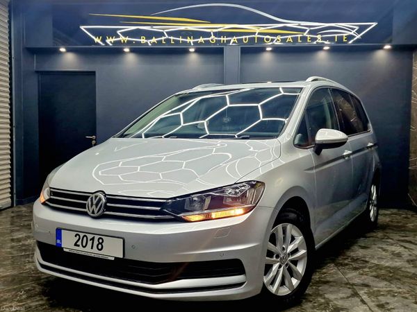Volkswagen Touran MPV, Diesel, 2018, Silver