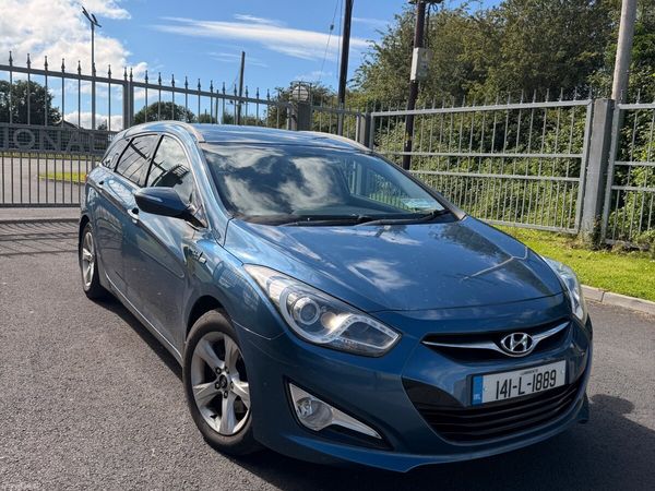Hyundai i40 Estate/Jeep, Diesel, 2014, Blue
