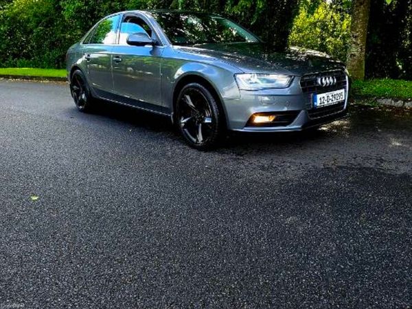 Audi A4 Saloon, Diesel, 2012, Grey