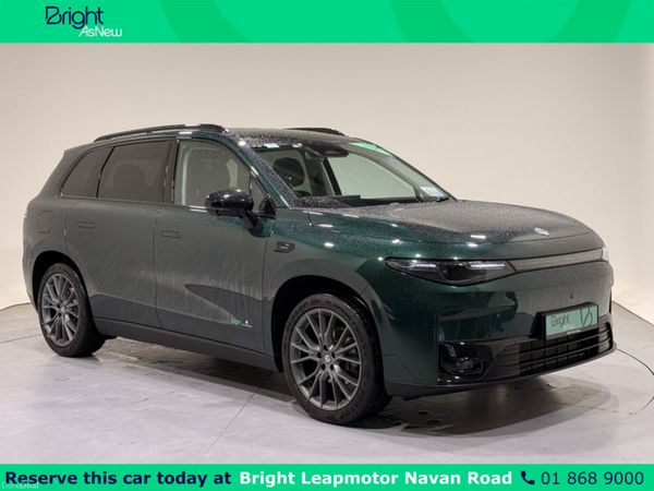 Leapmotor C10 Hatchback, Petrol Plug-in Hybrid, 2026, Green
