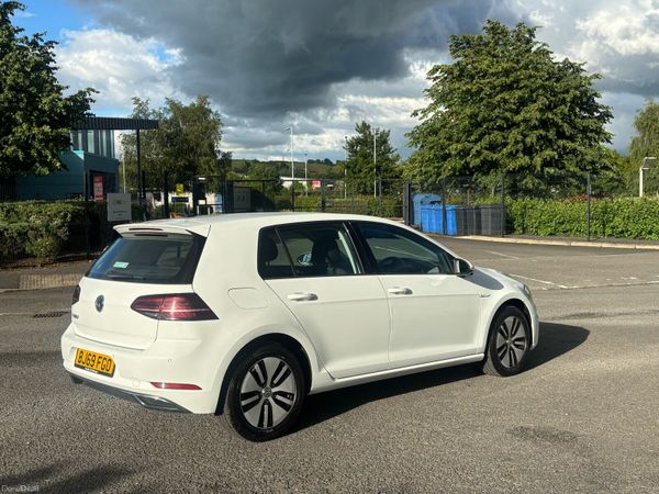 Volkswagen Golf Hatchback, Electric, 2019, White
