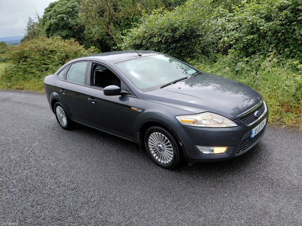 Ford Mondeo Saloon, Diesel, 2010, Grey