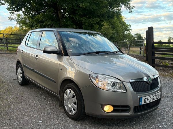 Skoda Fabia Hatchback, Petrol, 2007, Beige
