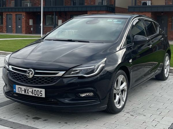 Vauxhall Astra Hatchback, Diesel, 2017, Black