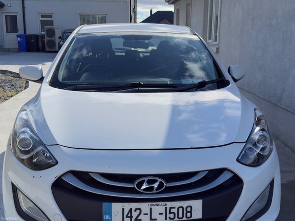 Hyundai i30 Hatchback, Diesel, 2014, White