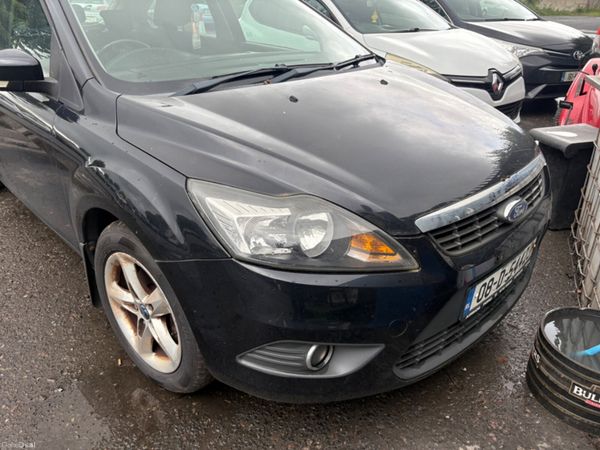 Ford Focus Hatchback, Petrol, 2008, Black