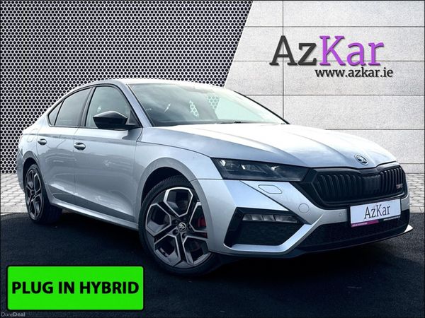 Skoda Octavia Hatchback, Petrol Plug-in Hybrid, 2021, Silver