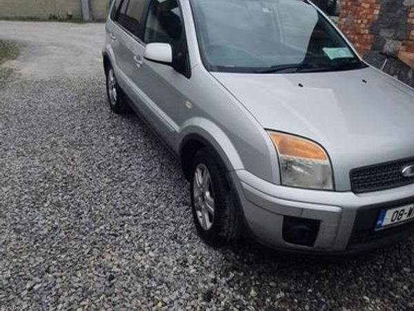 Ford Fusion Hatchback, Diesel, 2008, Silver