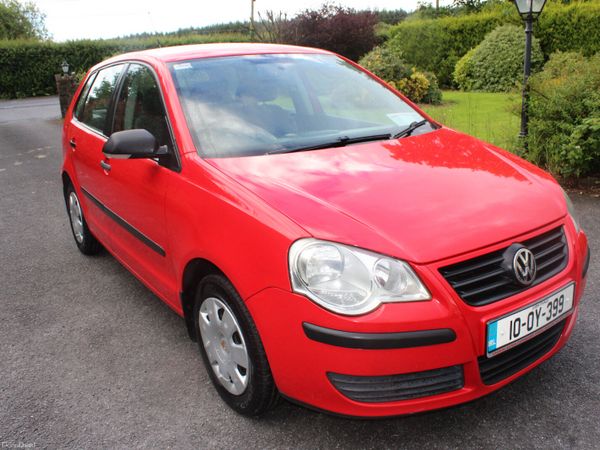 Volkswagen Polo Hatchback, Petrol, 2010, Red