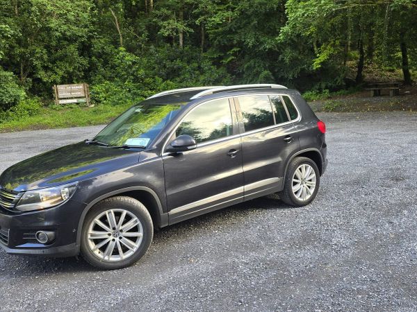 Volkswagen Tiguan SUV, Diesel, 2015, Black