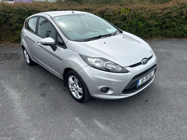 Ford Fiesta Hatchback, Diesel, 2010, Silver