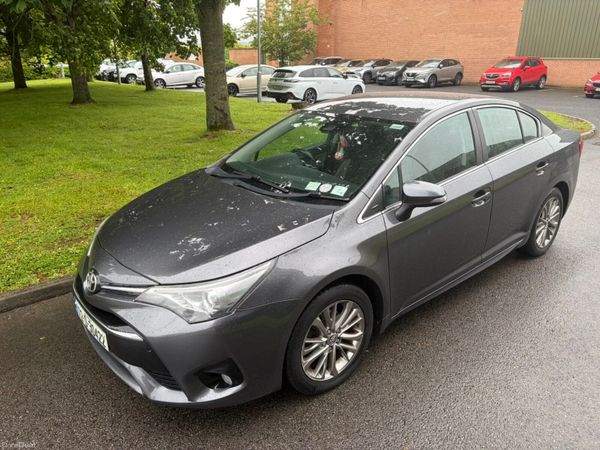 Toyota Avensis Saloon, Diesel, 2017, Grey