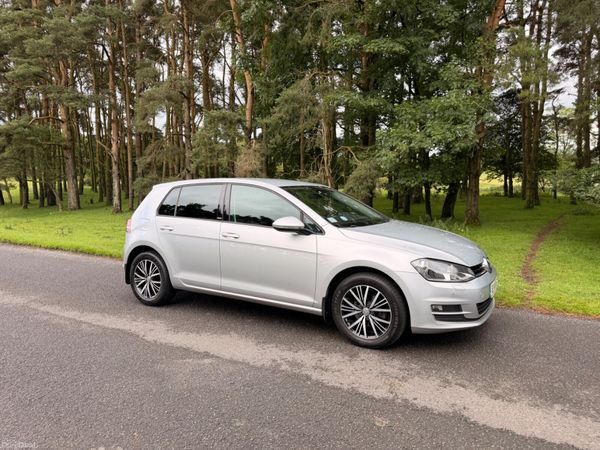 Volkswagen Golf Hatchback, Petrol, 2016, Silver