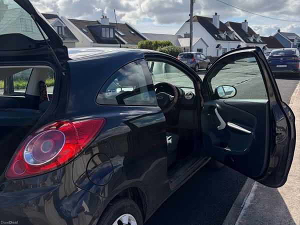 Ford KA Hatchback, Petrol, 2010, Black