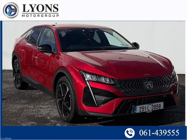 Peugeot 408 Hatchback, Petrol, 2025, Red