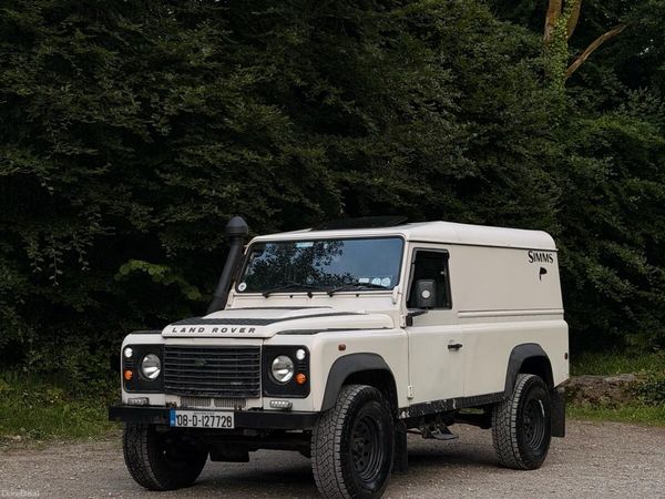 Land Rover Defender SUV, Diesel, 2008, White