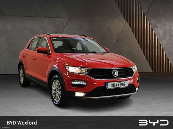 Volkswagen T-Roc SUV, Diesel, 2019, Red