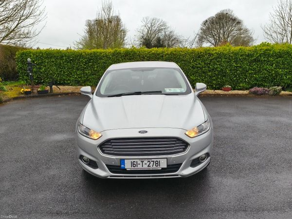Ford Mondeo Hatchback, Diesel, 2016, Silver