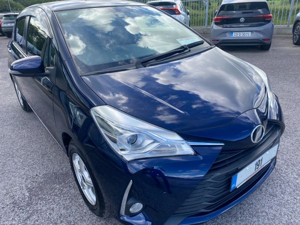 Toyota Vitz Hatchback, Petrol, 2019, Blue