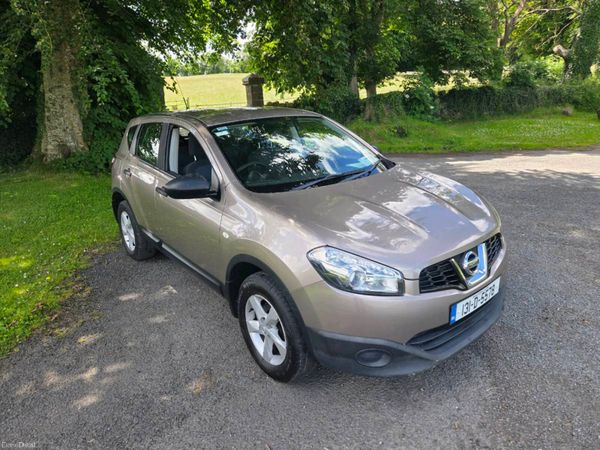 Nissan Qashqai MPV, Diesel, 2013, Brown