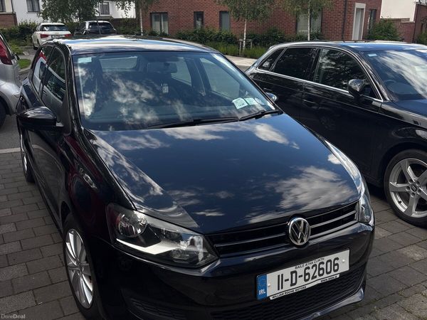 Volkswagen Polo Hatchback, Petrol, 2011, Black