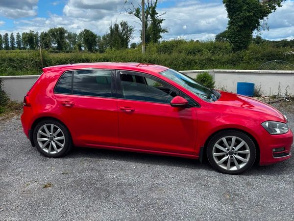 Volkswagen Golf Hatchback, Diesel, 2015, Red
