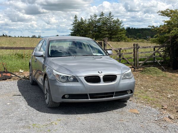 BMW 5-Series Saloon, Petrol, 2004, Grey